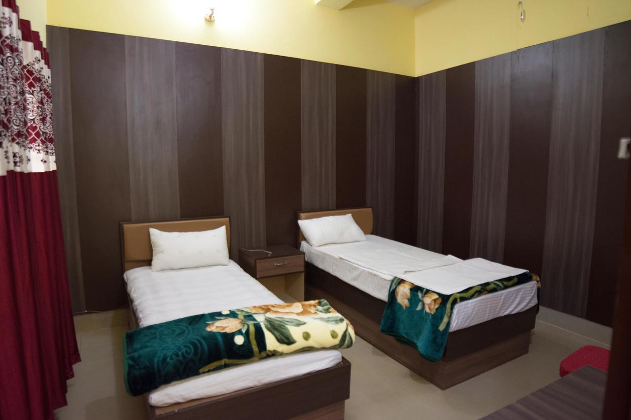 Galaxy Guest House Bhairāhawā Esterno foto