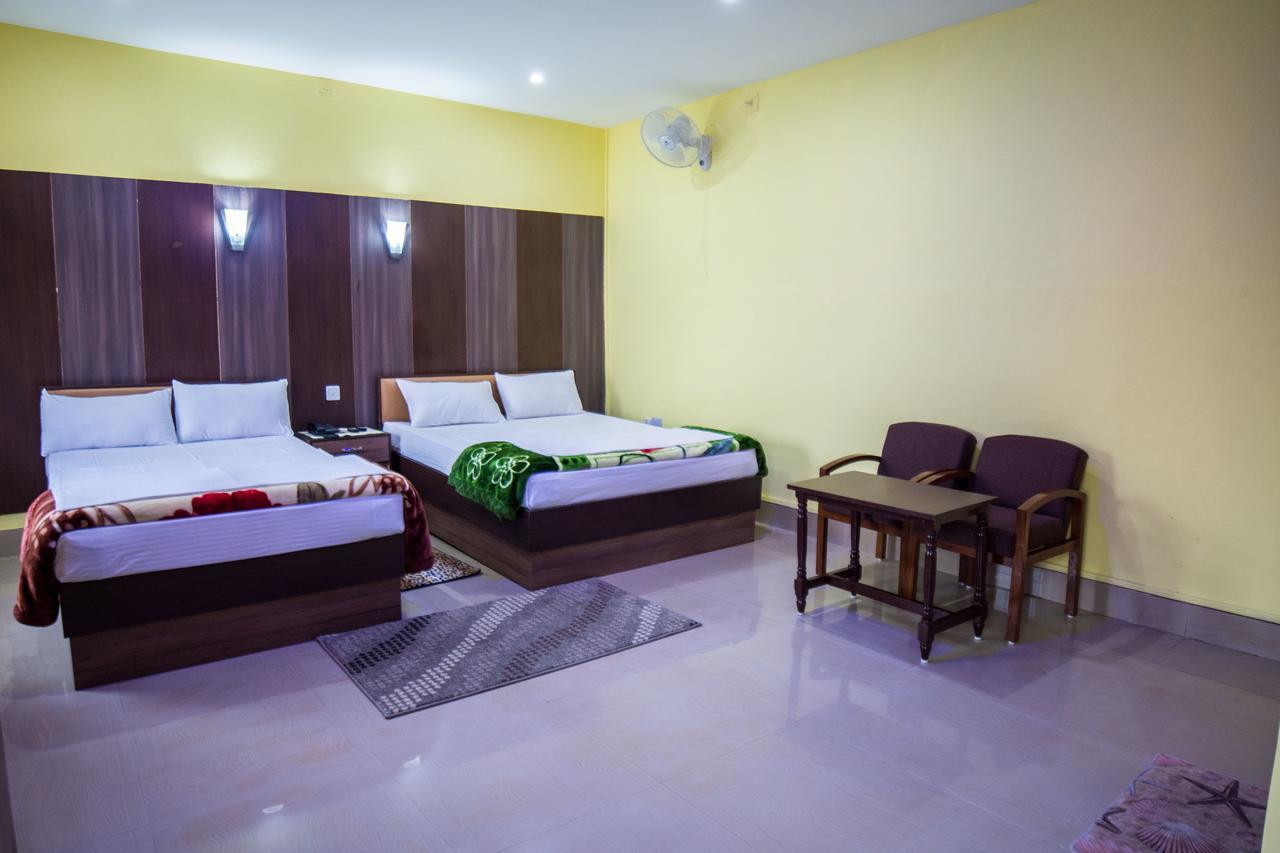 Galaxy Guest House Bhairāhawā Esterno foto